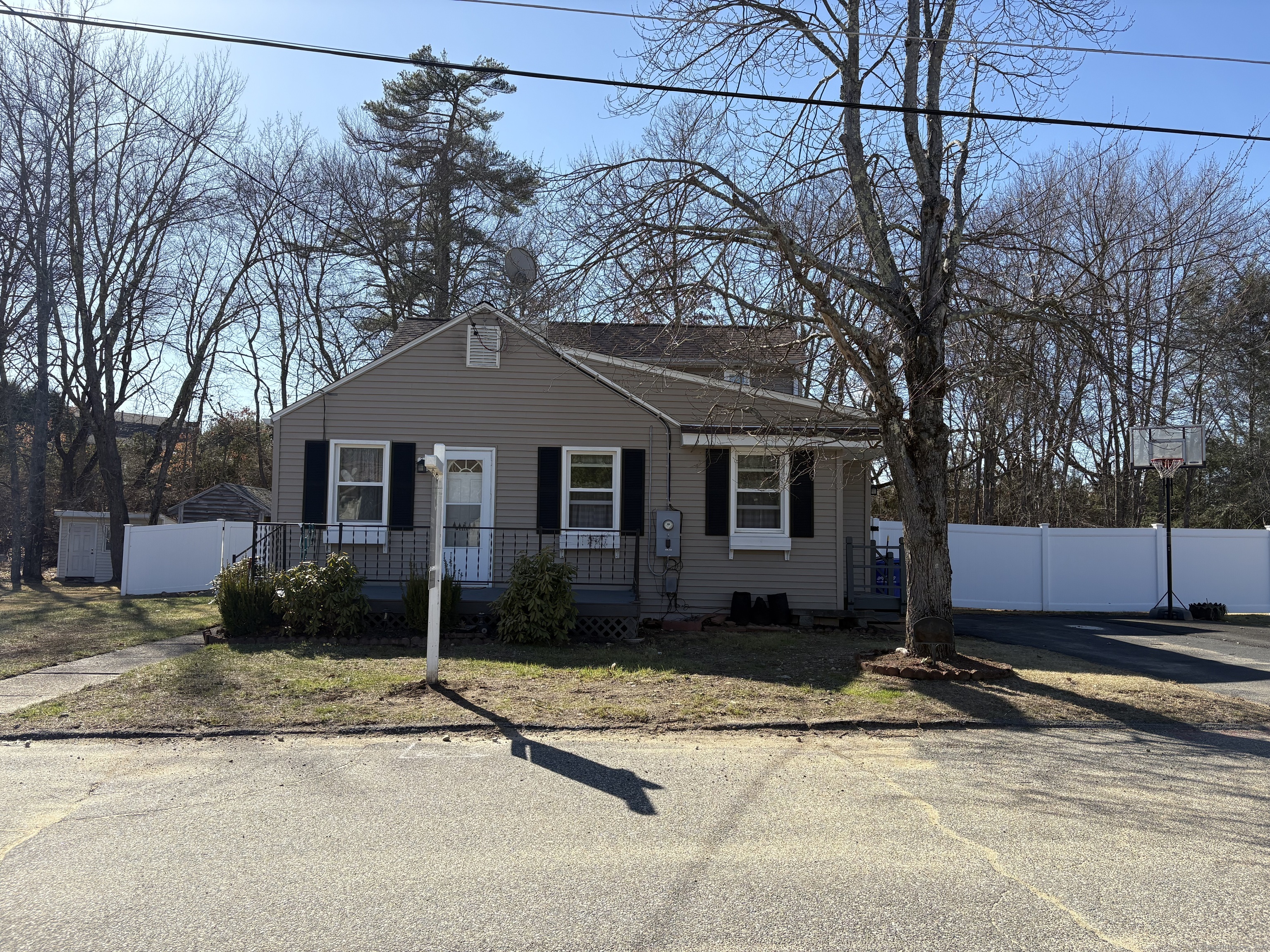 14 West End Street Stafford CT 06076