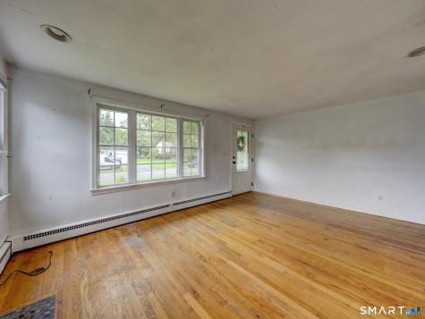 10 Meadowlark Road Enfield CT 06082