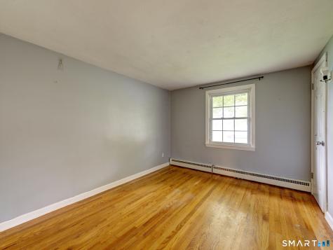 10 Meadowlark Road Enfield CT 06082