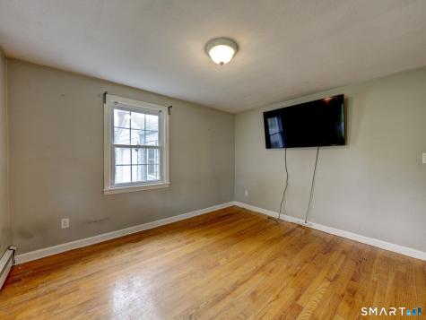 10 Meadowlark Road Enfield CT 06082