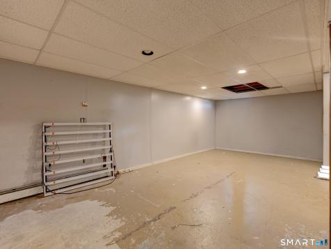 10 Meadowlark Road Enfield CT 06082