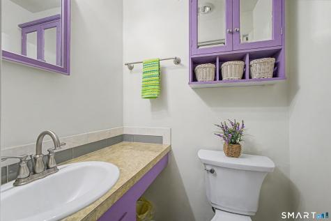 33 Bonnette Avenue Thompson CT 06277