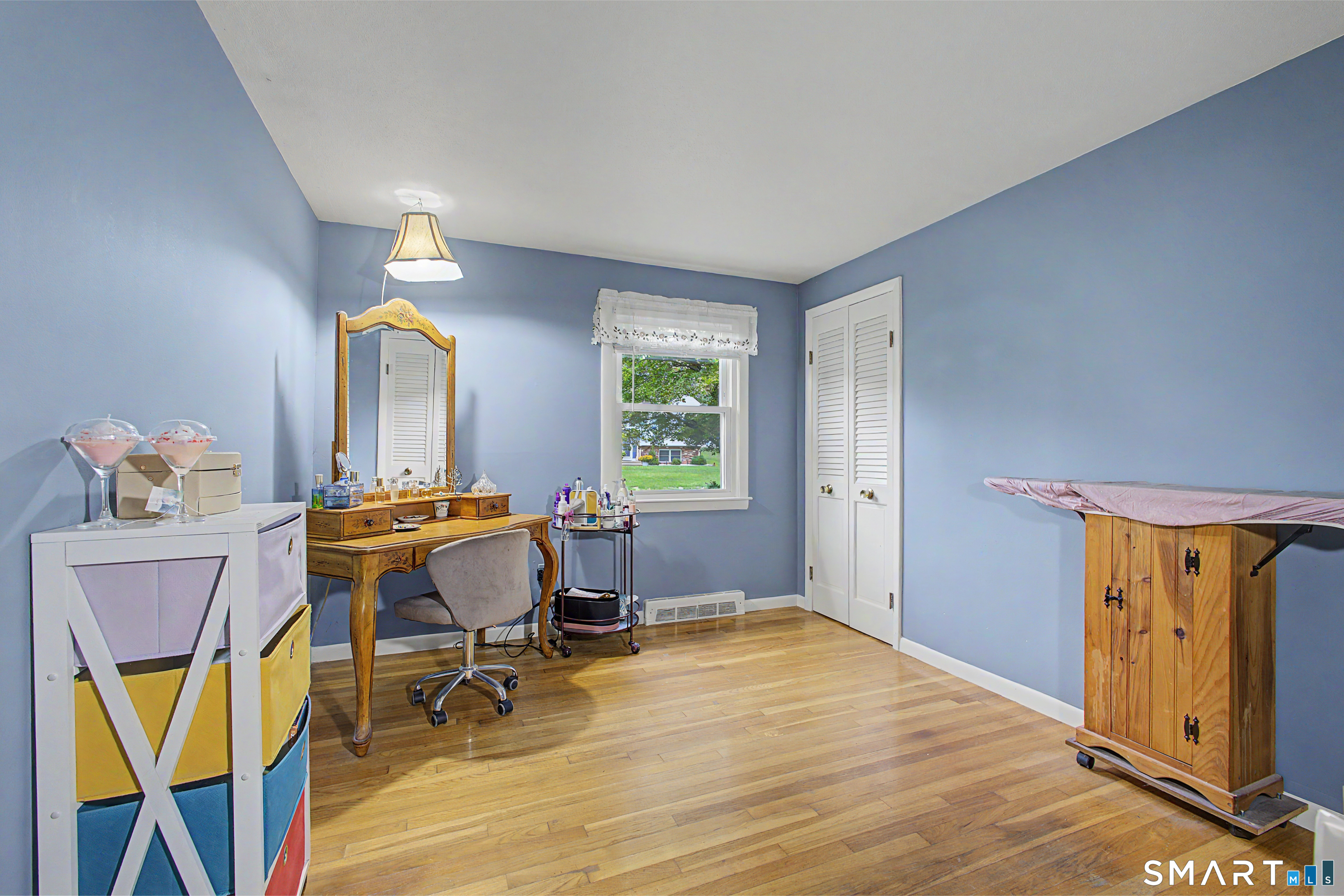 33 Bonnette Avenue Thompson CT 06277