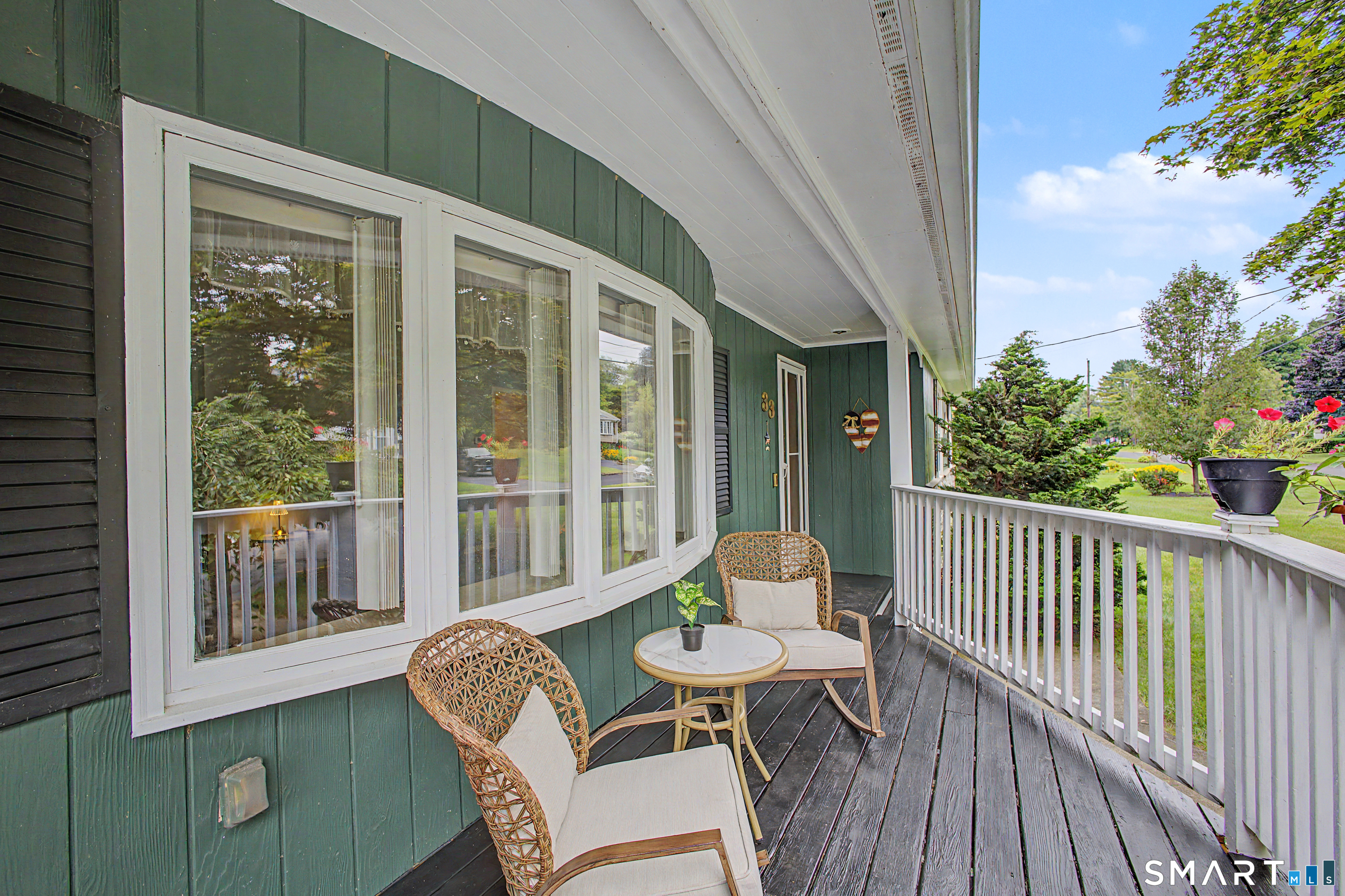 33 Bonnette Avenue Thompson CT 06277