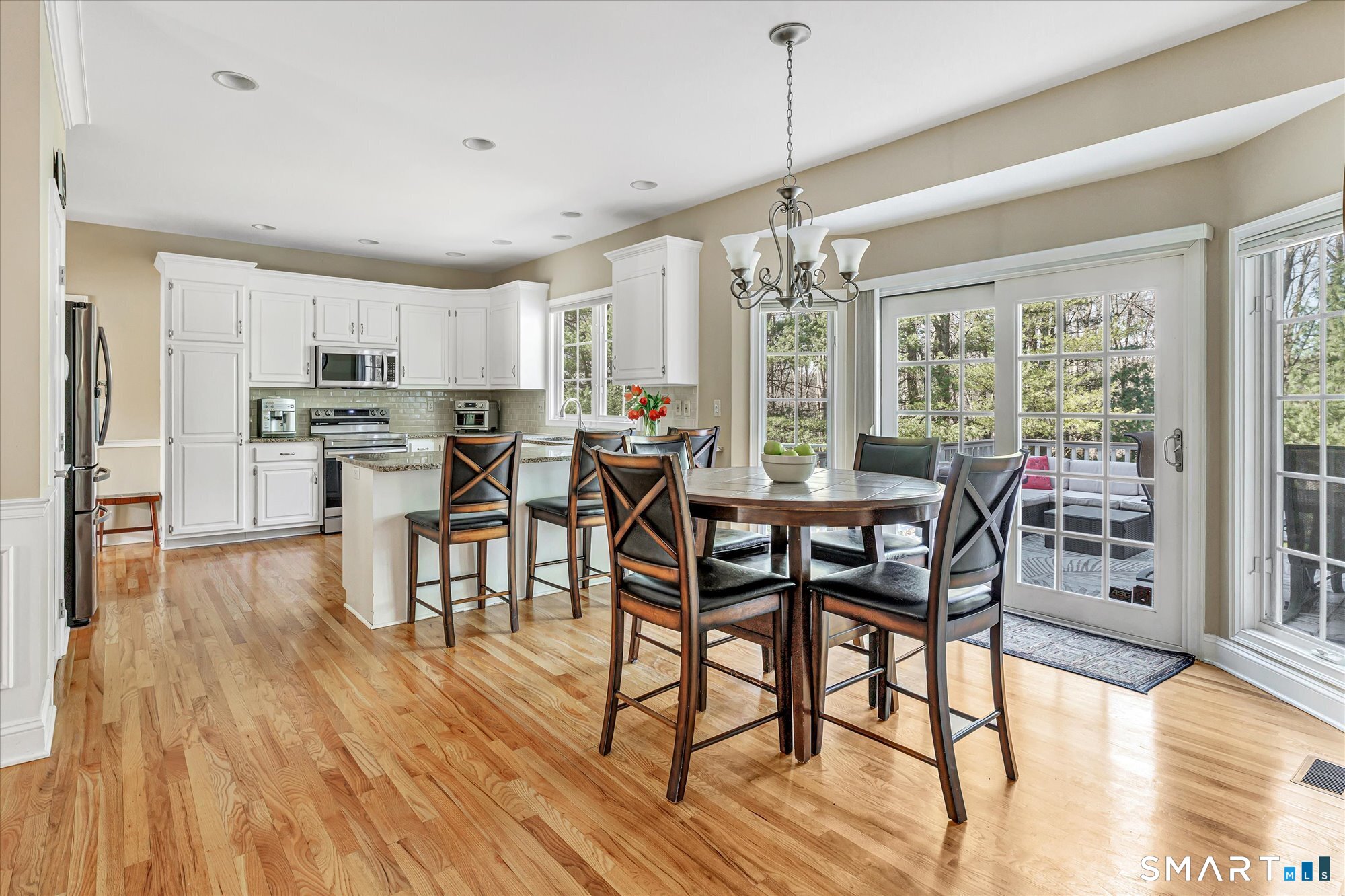 111 Stones Throw Trumbull CT 06611