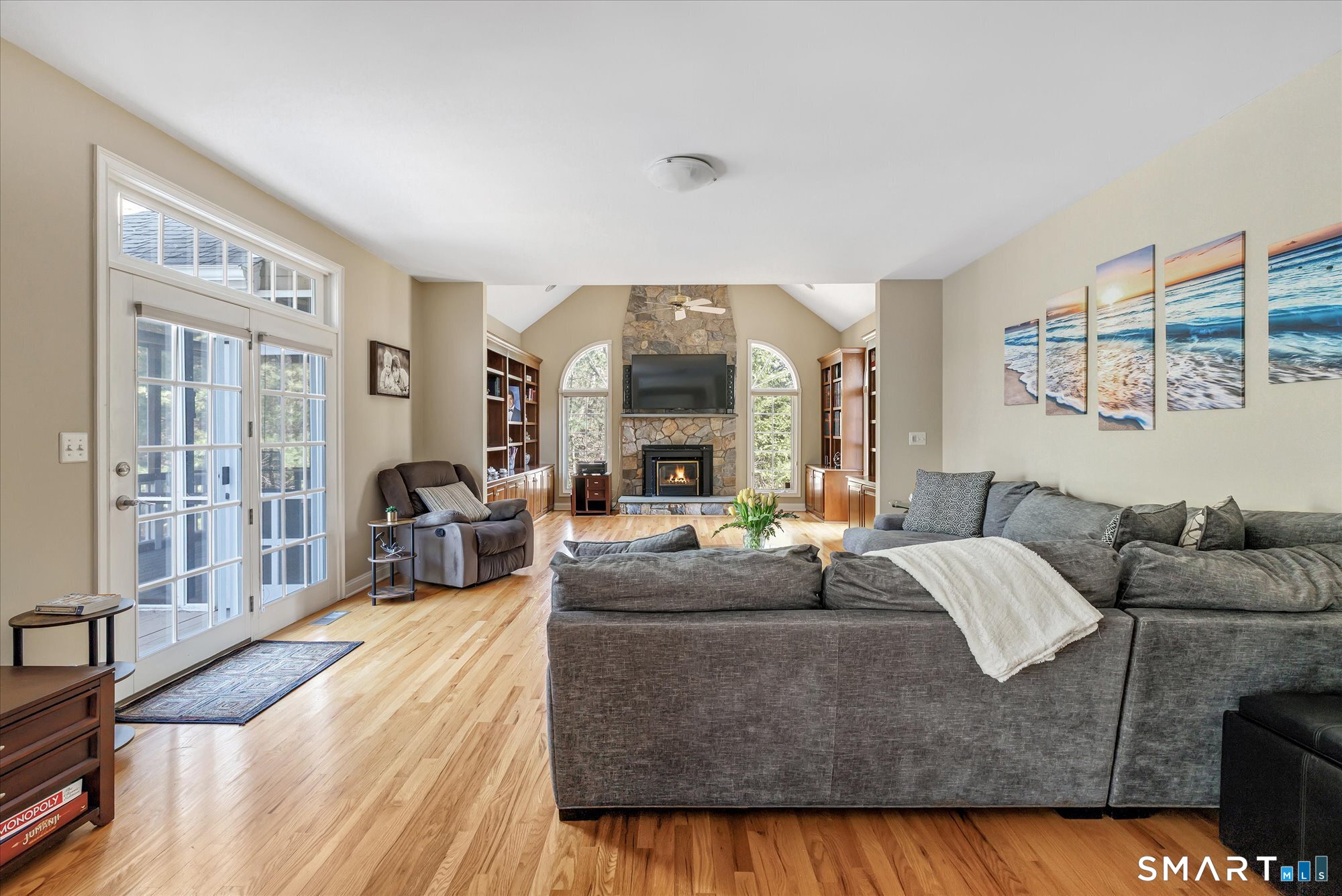 111 Stones Throw Trumbull CT 06611