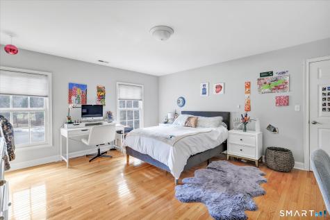 111 Stones Throw Trumbull CT 06611