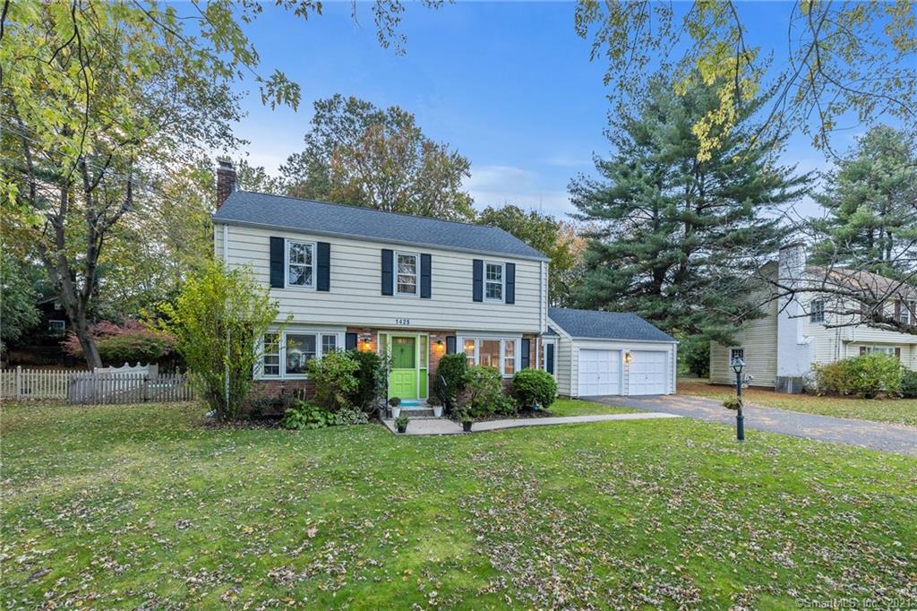 1425 Trout Brook Drive West Hartford CT 06117