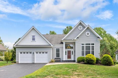 81 Vista Way Bloomfield CT 06002