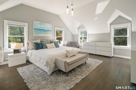 327 Jelliff Mill Road New Canaan CT 06840