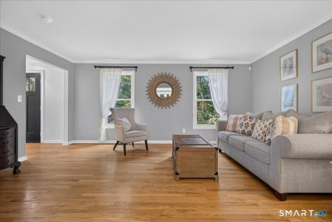 44 Coventry Way Guilford CT 06437