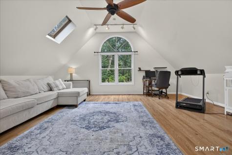 44 Coventry Way Guilford CT 06437
