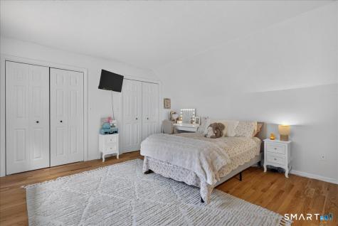 44 Coventry Way Guilford CT 06437