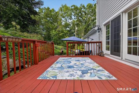 44 Coventry Way Guilford CT 06437