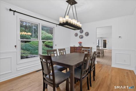 44 Coventry Way Guilford CT 06437