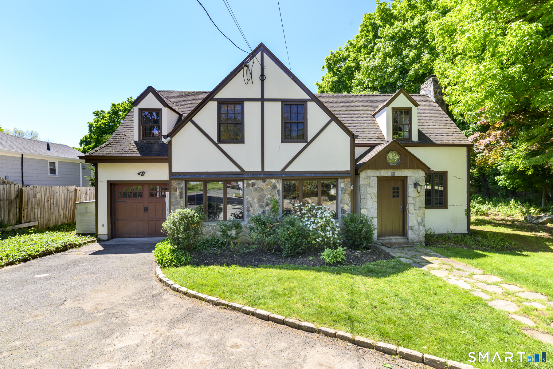 23 Maltbie Avenue Stamford CT 06902