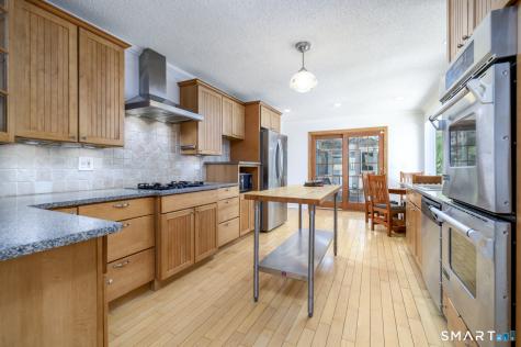 23 Maltbie Avenue Stamford CT 06902
