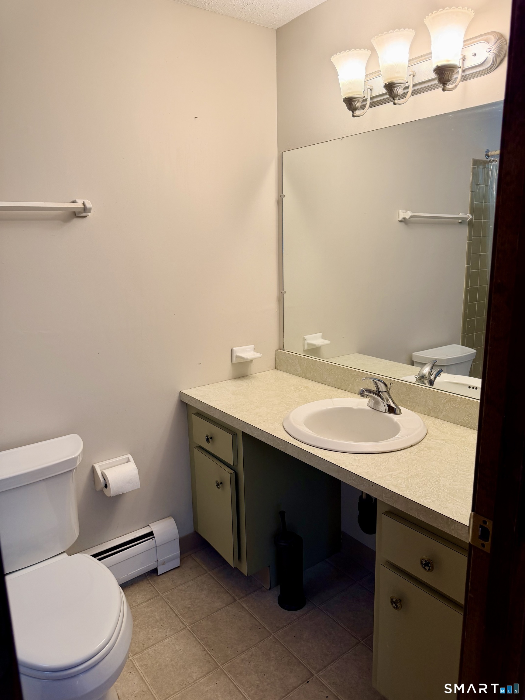 42 Center Road Tolland CT 06084