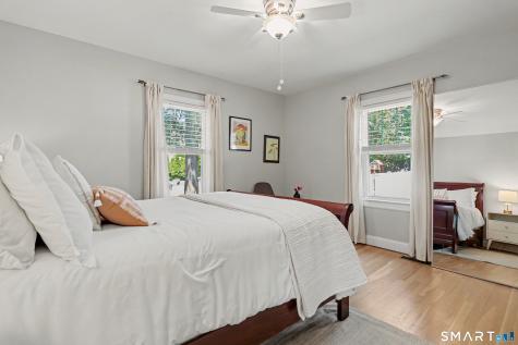 23 Brewster Place Trumbull CT 06611