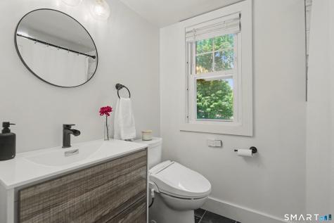 23 Brewster Place Trumbull CT 06611