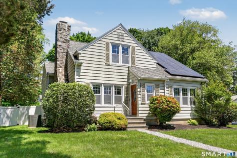 23 Brewster Place Trumbull CT 06611
