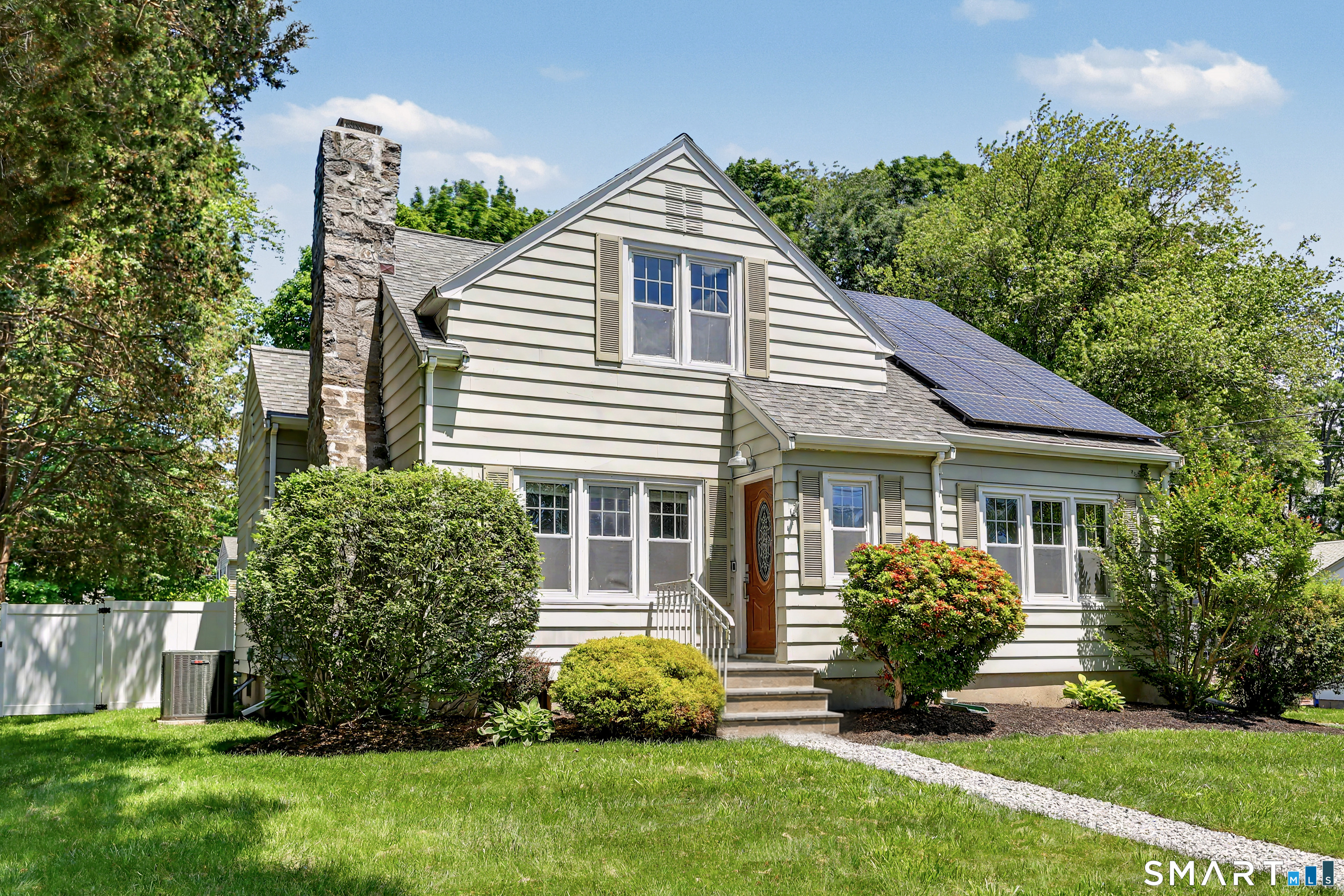 23 Brewster Place Trumbull CT 06611