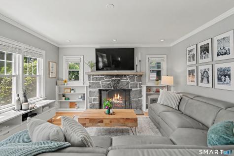 23 Brewster Place Trumbull CT 06611