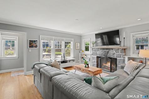 23 Brewster Place Trumbull CT 06611