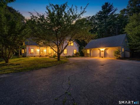 1221 Essex Road Westbrook CT 06498