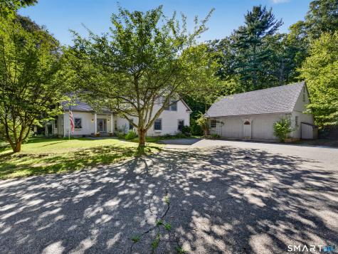 1221 Essex Road Westbrook CT 06498