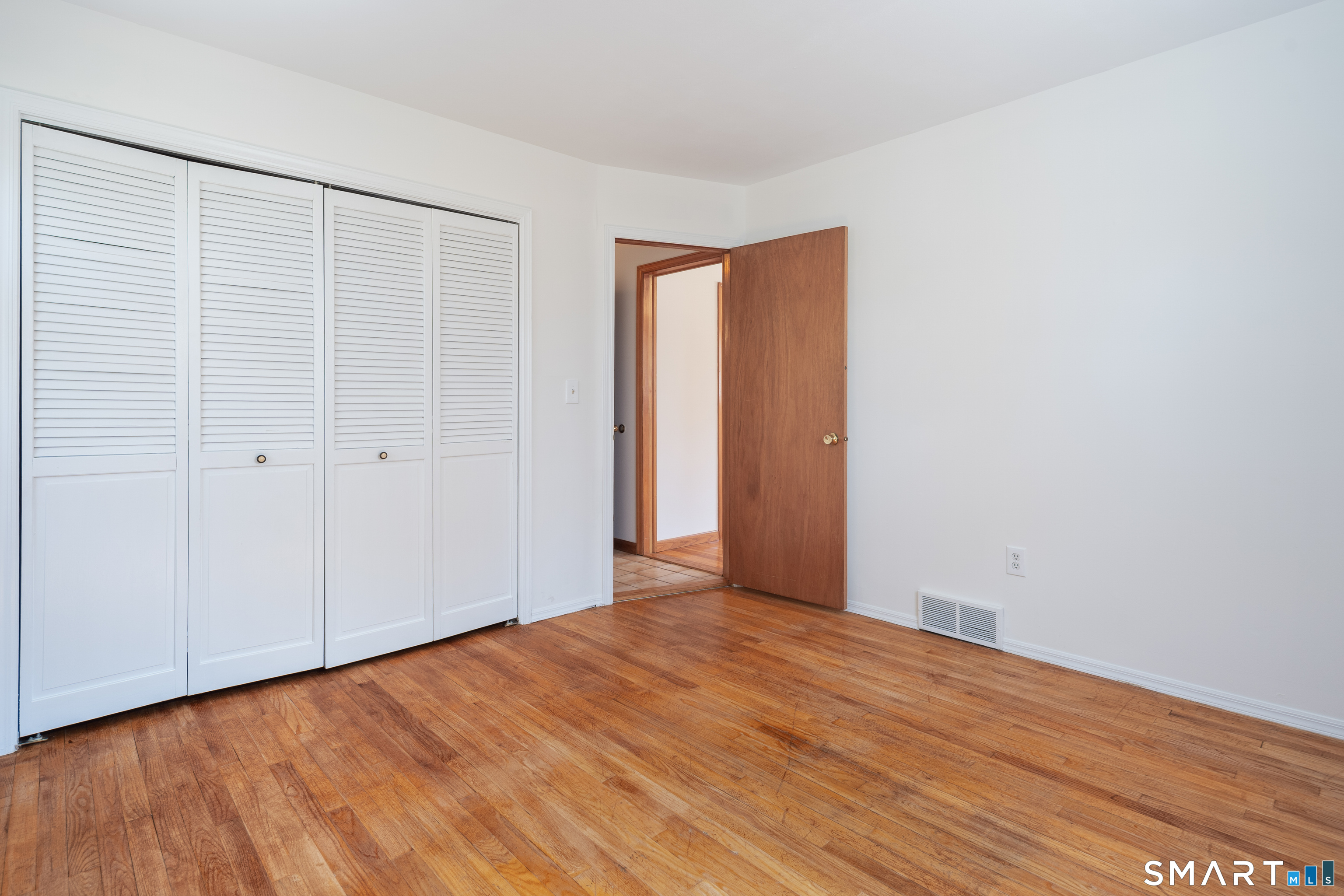 155 Emerald Place Stratford CT 06614