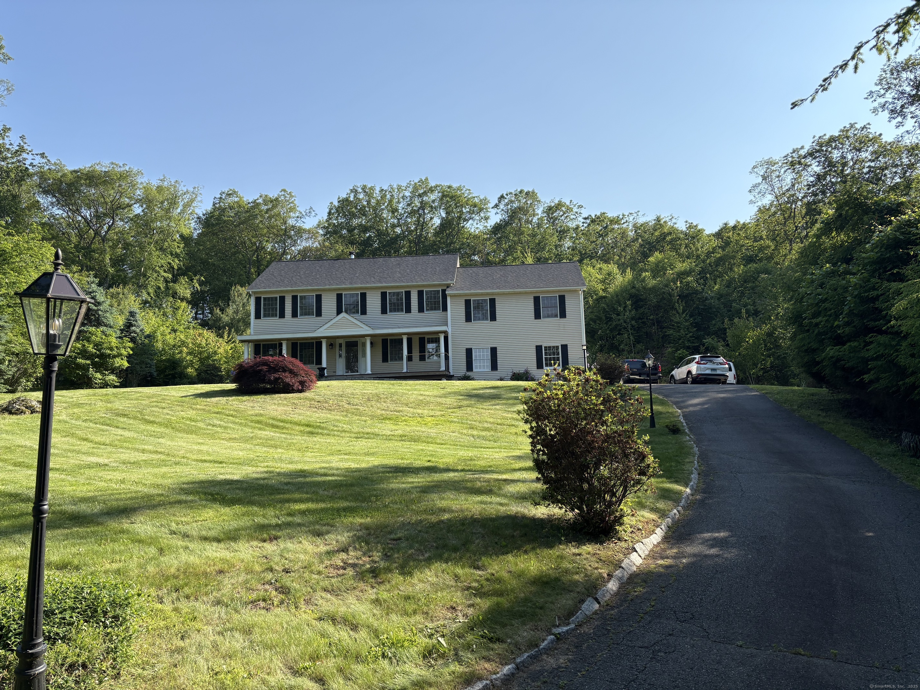 10 Secor Road Brookfield CT 06804