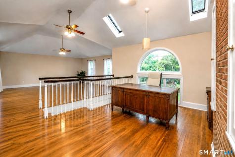 152 West River Street Milford CT 06460
