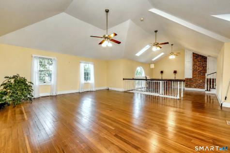 152 West River Street Milford CT 06460