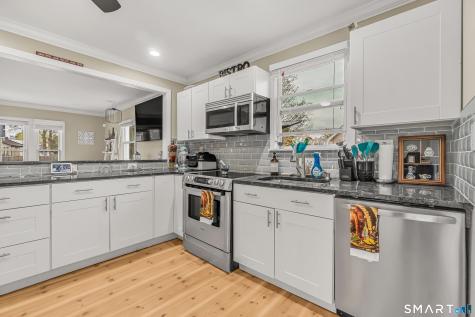 3 Cardinal Lane Naugatuck CT 06770
