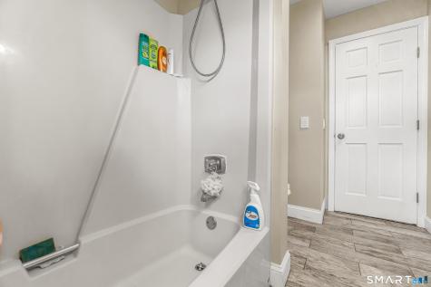 3 Cardinal Lane Naugatuck CT 06770