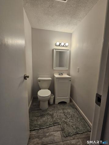 12 Woodlot Lane Middletown CT 06457