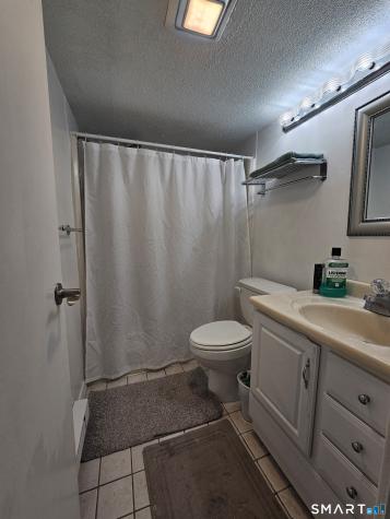 12 Woodlot Lane Middletown CT 06457