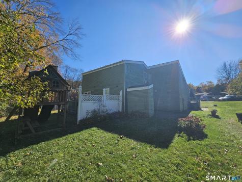 12 Woodlot Lane Middletown CT 06457