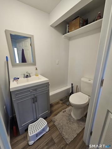 12 Woodlot Lane Middletown CT 06457