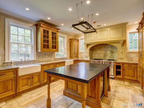 25 Hermit Lane Westport CT 06880