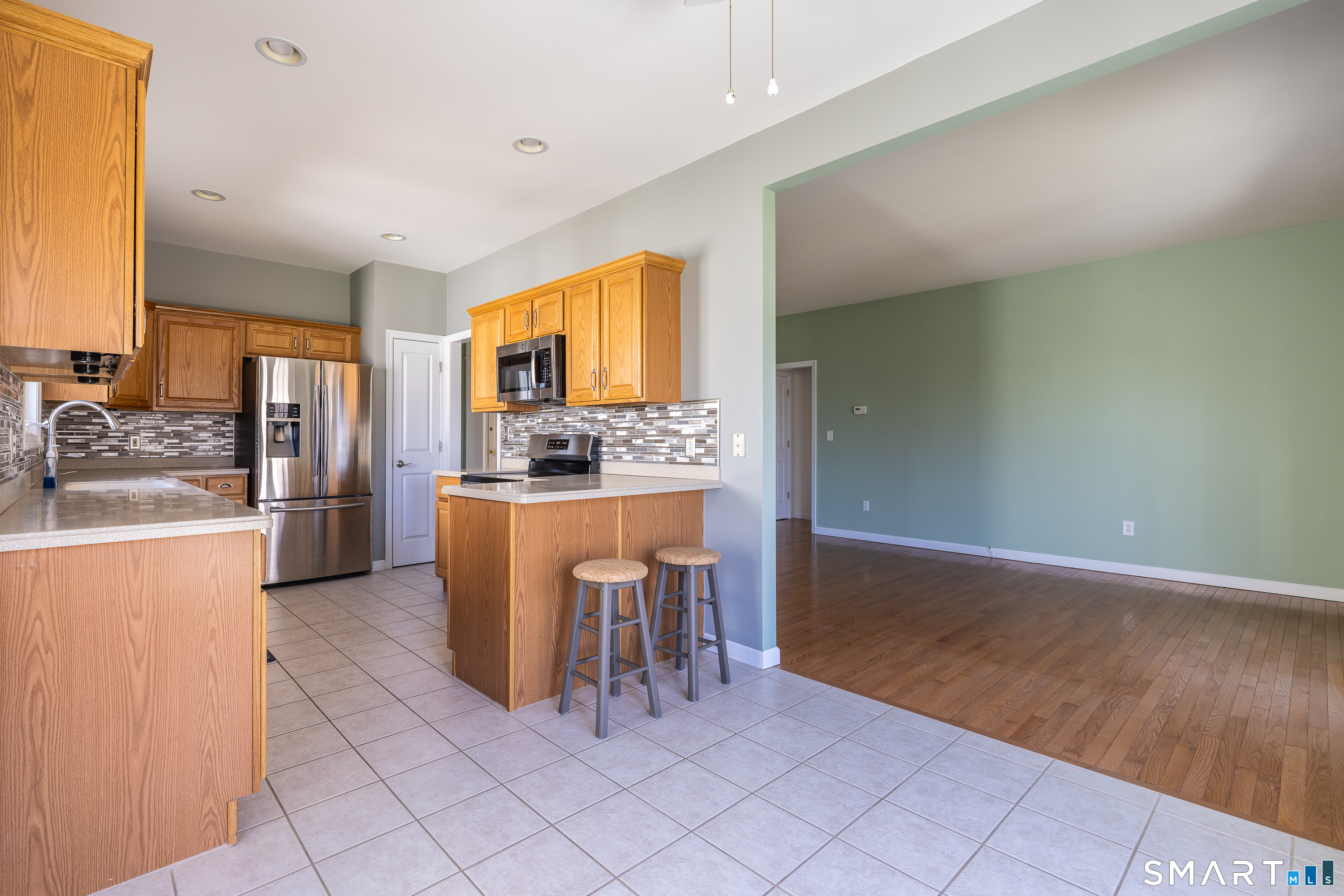 114 Country Club Drive Oxford CT 06478