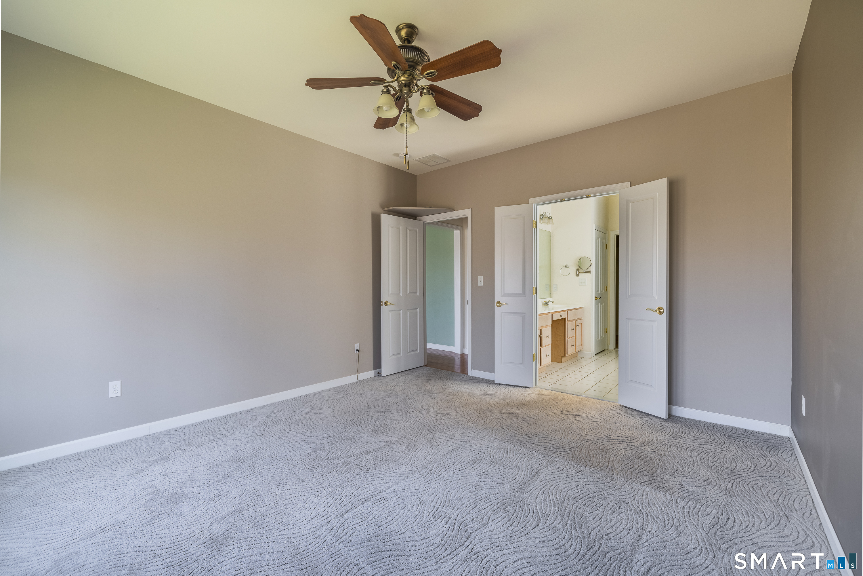 114 Country Club Drive Oxford CT 06478
