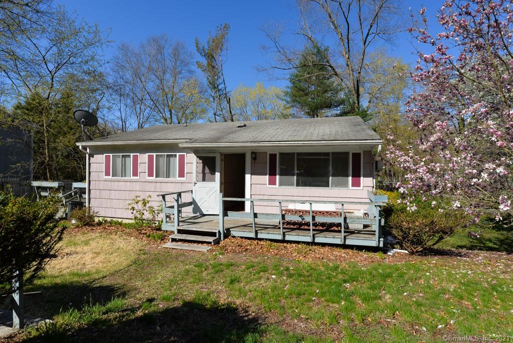 1038 Lakeside Road Southbury CT 06488