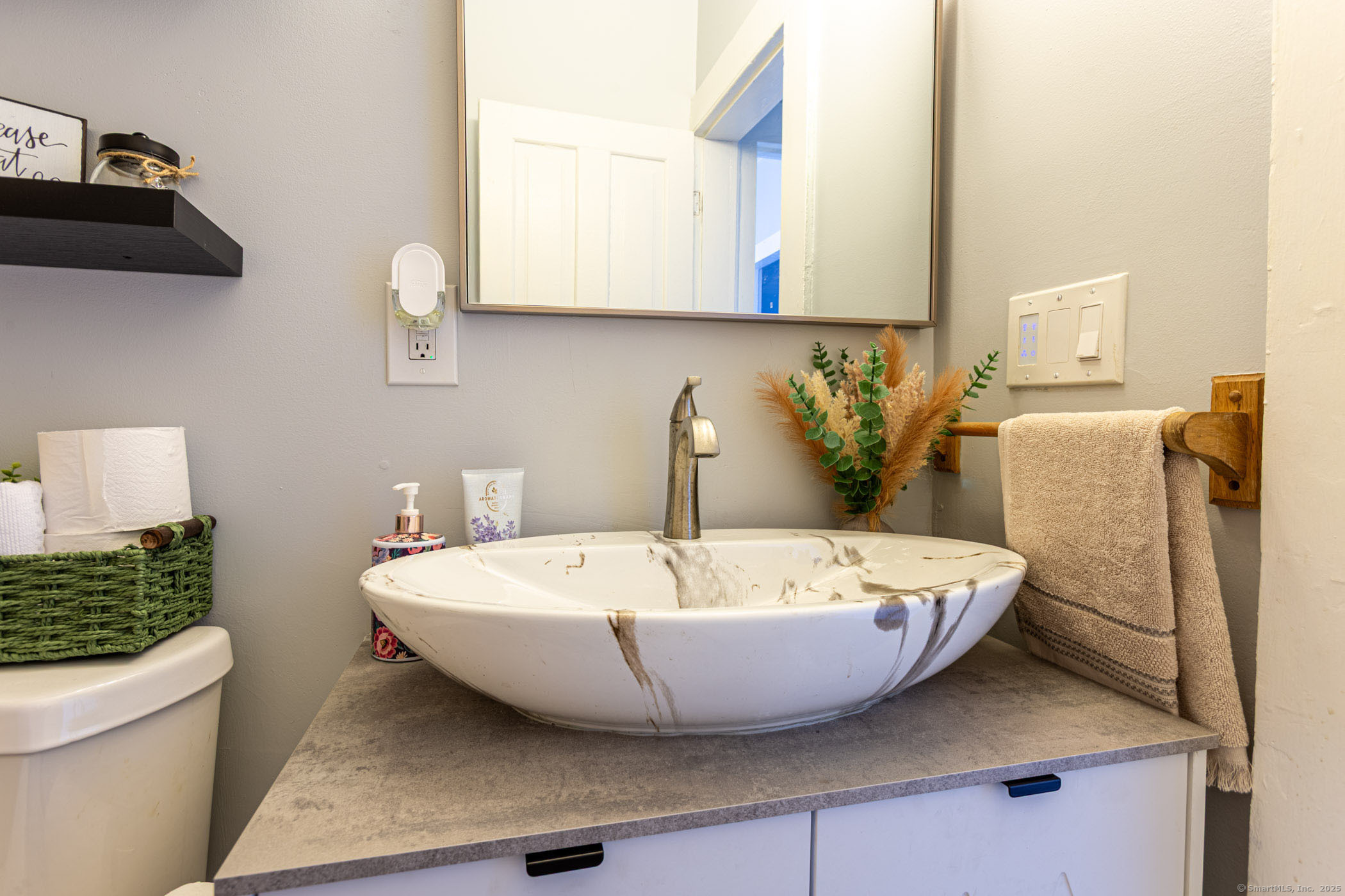 93 South Street Bristol CT 06010