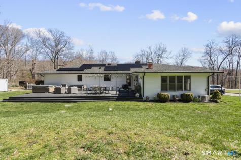 1944 Moose Hill Road Guilford CT 06437