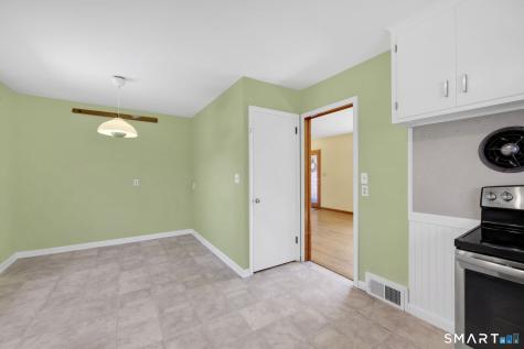 36 Highland Terrace Essex CT 06442