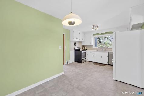 36 Highland Terrace Essex CT 06442