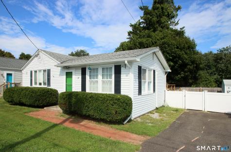 18 Dorothy Road Westbrook CT 06498