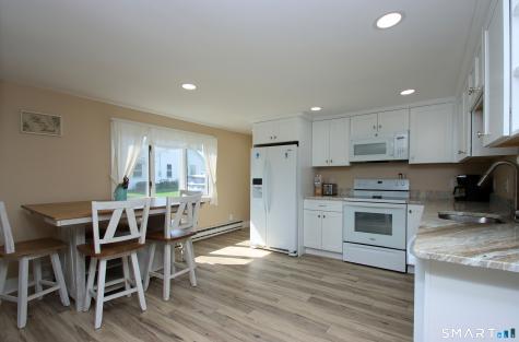 18 Dorothy Road Westbrook CT 06498
